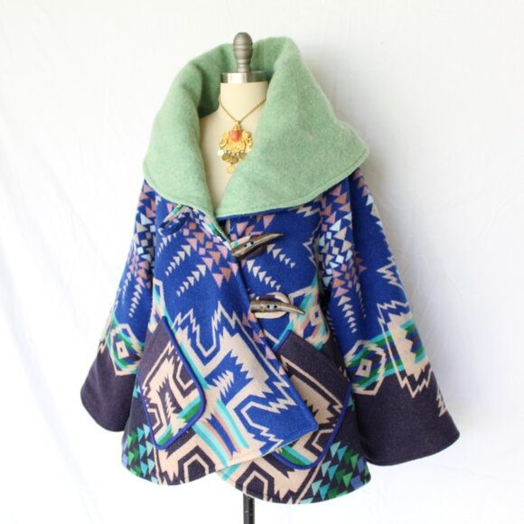 Pendleton Aztec Tribal Chief Joseph Wool blanket Cloak poncho Swing Jacket coat - Picture 2 of 12